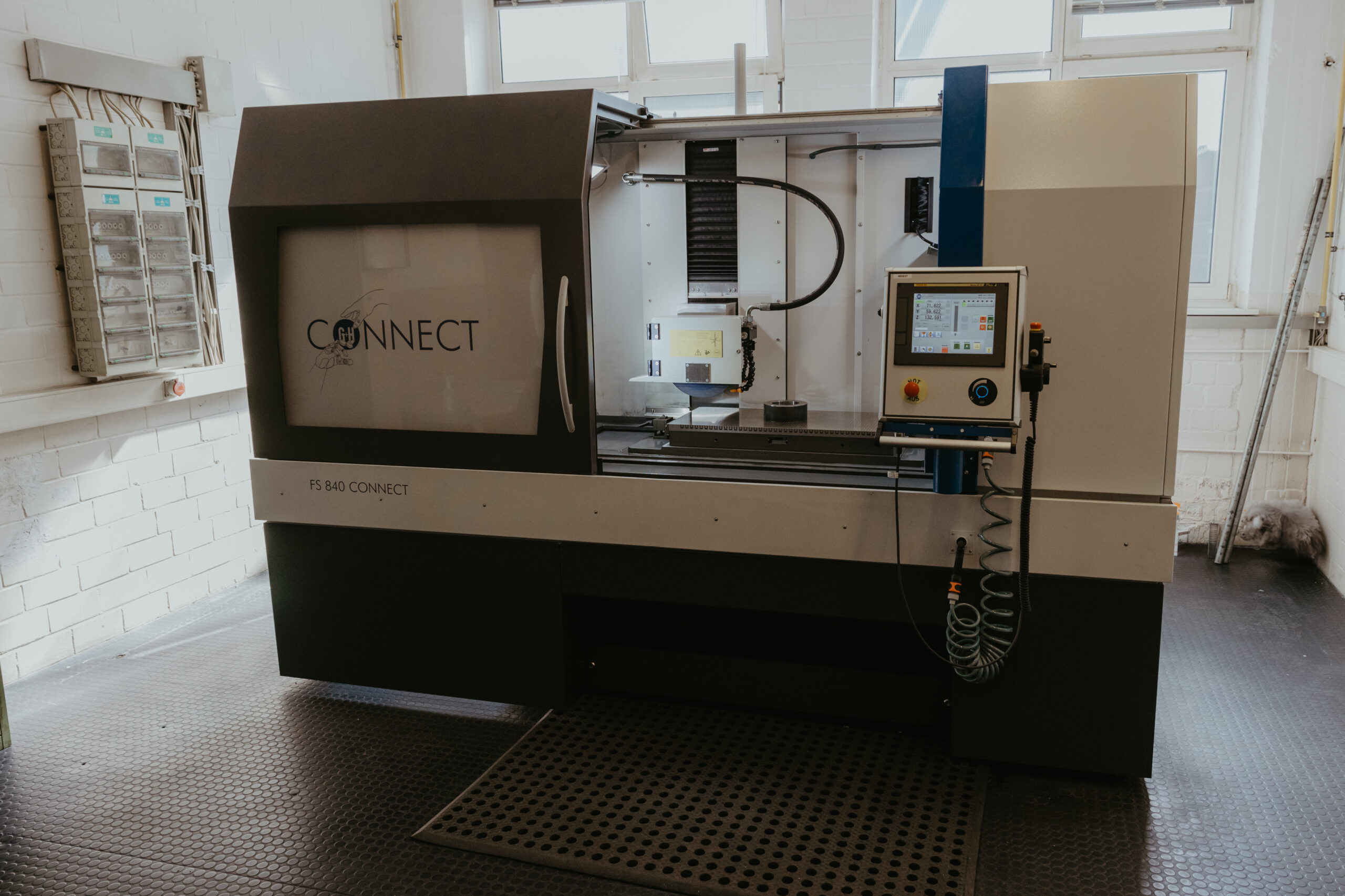 Nutex Machine Picture New Surface Grinding Machine - Nutech